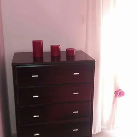 Luxury At Navarino Square Thessaloníki