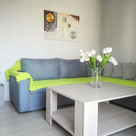 Luxury At Navarino Square