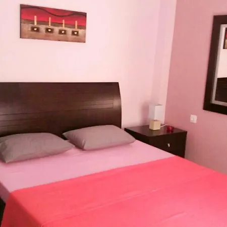 Luxury At Navarino Square Thessaloníki